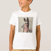 Duitse herder met Amerikaanse vlag T-shirt (Voorkant)