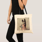 Duitse herder met Amerikaanse vlag Tote Bag (Voorkant (product))