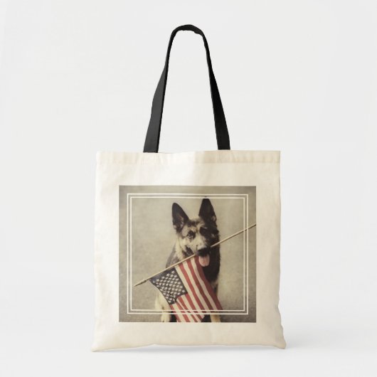 Duitse herder met Amerikaanse vlag Tote Bag (Voorkant)