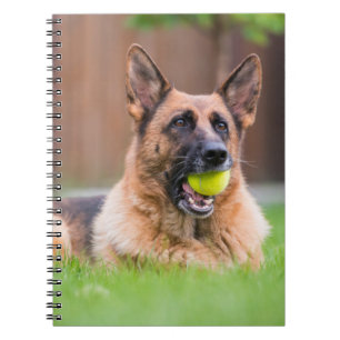 Duitse herder met Tennis Ball Notitieboek