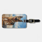 Duitse herder op het strand bagagelabel (Voorkant horizontaal)