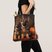 Duitse Herder Puppy Herfst Delight Pompoen Tote Bag (Dichtbij)