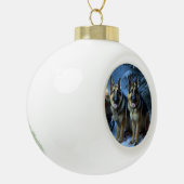 Duitse herder sneeuwslee kerstdecor keramische bal ornament (Links)