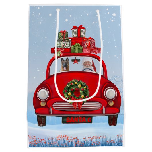 Duitse herderhond in auto met kerstman medium cadeauzakje (Achterkant)