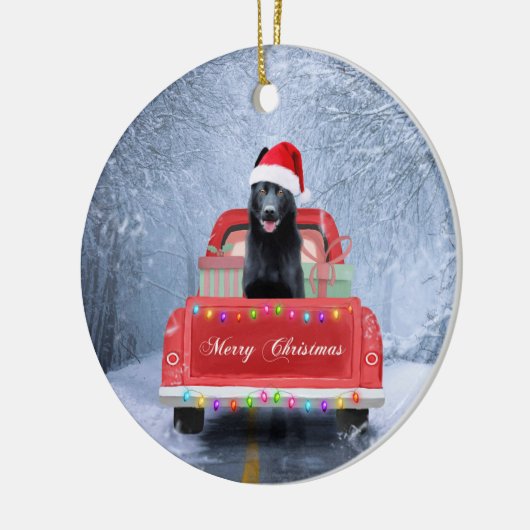 Duitse herderhond in sneeuw met Kerstmis  Keramisch Ornament (Links)