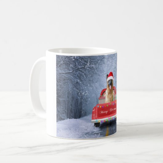Duitse herderhond in sneeuw met Kerstmis Koffiemok (Voorkant links)