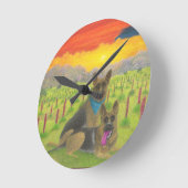 Duitse herders op zonsondergang ronde klok (Hoek)