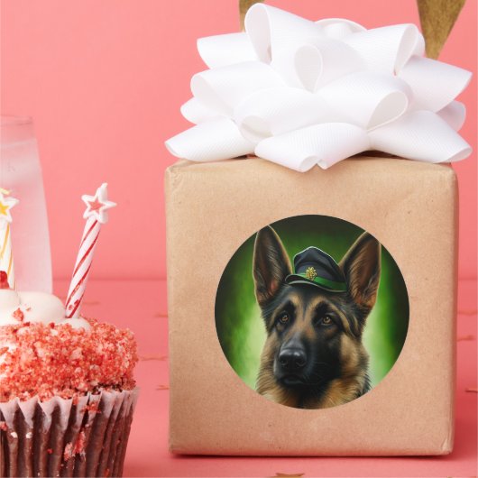 Duitse herdershond in St. Patrick's Day Dress Ronde Sticker (Feest)