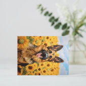 Duitse herdershond in zonnebloemen briefkaart (Staand voorkant)