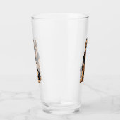 Duitse Herdershond Kijkt naar Rechts Glas (Rechts)