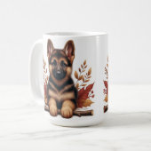 Duitse Herdershond Puppy Poseert Met Herfstblader Koffiemok (Voorkant links)