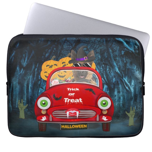 Duitse Herdershond Rijdt Auto Eng Halloween Laptop Sleeve (Voorkant)