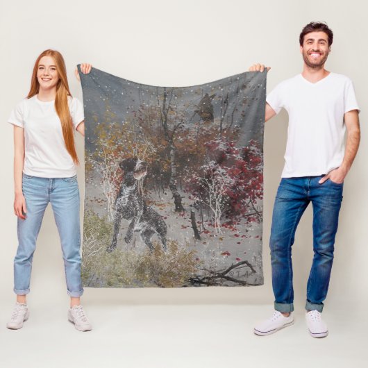 Duitse Wirehaire Pointer met houthakken in de wint Fleece Deken (In situ)