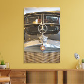 Duitsland, Baden-Wurttemberg, Stuttgart. Mercedes Canvas Afdruk (Insitu (Woonkamer))