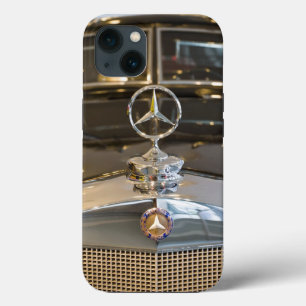 Duitsland, Baden-Wurttemberg, Stuttgart. Mercedes iPhone 13 Hoesje