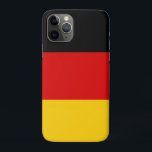 duitsland iPhone 11 pro hoesje<br><div class="desc">Vlag van Duitsland. De vlag van Duitsland bestaat uit drie gelijke horizontale banden met de nationale kleuren van Duitsland: zwart, rood en goud. De vlag werd in 1919 voor het eerst in de Weimar-republiek als nationale vlag van het moderne Duitsland aangebracht. De kleurenprogramma's zwart-rood-goud en zwart-wit-rood hebben een belangrijke rol...</div>