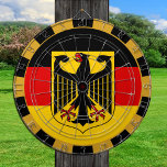 Duitsland dartboard en Duitse vlag/spelraad Dartbord<br><div class="desc">Dartboard: duitse en Duitse vlagdonkere spelen,  familiefoontjes - hou van mijn land,  zomerspelen,  vakantie,  vaders dag,  verjaardagsfeest,  universiteitsstudenten/sportfans</div>