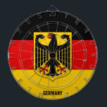 "Duitsland slaat toe!" patriottisch dartbord<br><div class="desc">Maak je klaar om de bullseye te raken met nationale trots! Dit dartbord met een Duits thema, met de vlag van Duitsland, is perfect voor het aanscherpen van je doel terwijl je je roots viert. Of je nu een darter bent of gewoon plezier hebt met vrienden, dit stijlvolle dartbord zal...</div>