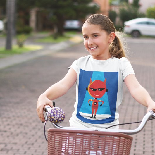 Duivelse superheldenpersonage vet rood en blauw t-shirt