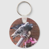 Duivenpaar en Roze Bloemen Sleutelhanger (Achterkant)
