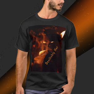 Duizelende brandende flames Fotografisch  T-shirt