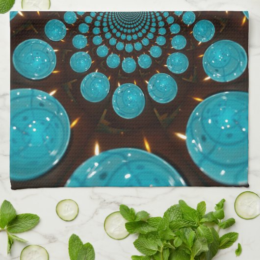 Duizelende weergave van cyaan licht caleidoscoop theedoek (Gevouwen)