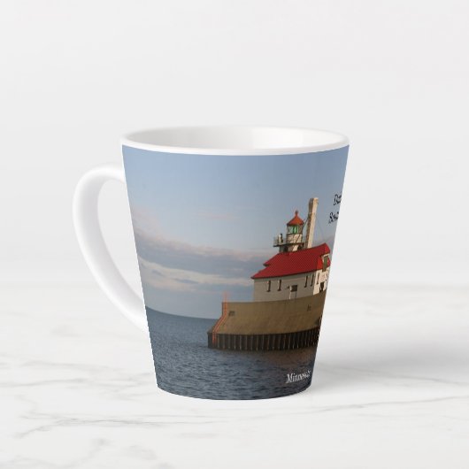 Duluth Harbour South Pier Light latte mok (Linkerhoek)
