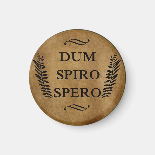 dum spiro spero magneet (Voorkant)