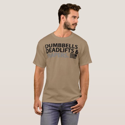 Dumbbells Deadliften en Dapers Fun Gym Dads T-shirt (Voorkant volledig)