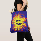 Dump Trump Canvas tas (Dichtbij)