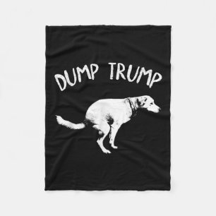 Dump Trump Dog Pooping Fleece Deken