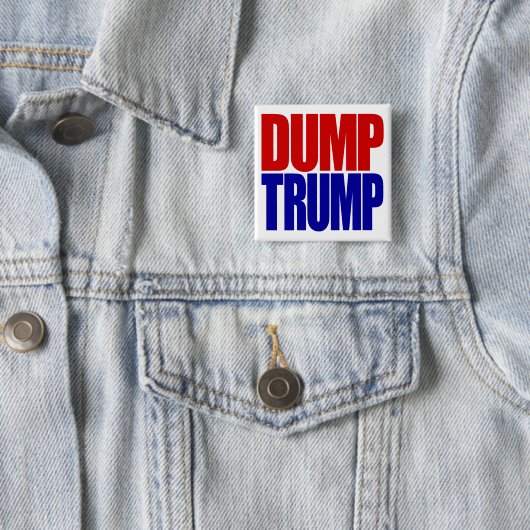 "DUMP TRUMP" VIERKANTE BUTTON 5,1 CM (In situ)