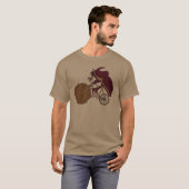Dung Beetle Riding Bike met mestwiel T-shirt (Voorkant volledig)