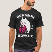 Dungeon Meowster - DnD Dungeon Master Cat met D20 T-shirt (Voorkant)