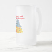 Dungeons en Schattige trekkers, geglaasd bier Matglas Bierpul (Voorkant rechts)