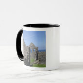 Dunluce Castle bij Bushmills en Portrush, Mok (Voorkant links)