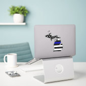 Dunne blauwe lijn vlag Michigan Sticker (Laptop op bureau)