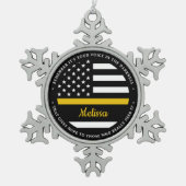 Dunne gouden lijn gepersonaliseerde vlag 911 Dispa Tin Sneeuwvlok Ornament (Voorkant)