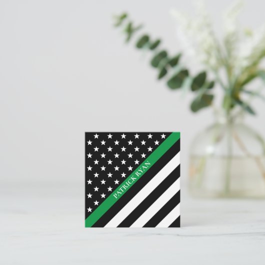 Dunne groene lijn Militaire sterren & Stripes Vlag Vierkante Visitekaartje (Staand voorkant)