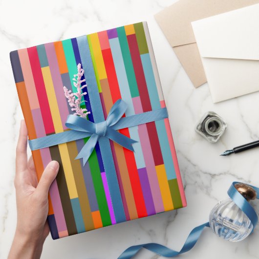 Dunne kleurige strepen cadeaupapier (Geschenken)
