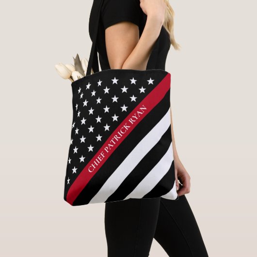 Dunne rode lijn brandweerman Amerikaanse vlag mono Tote Bag (Dichtbij)