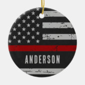 Dunne rode lijn - brandweerman keramisch ornament (Voorkant)