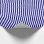 Dunne strepen - wit en donkerblauw cadeaupapier (Hoek)