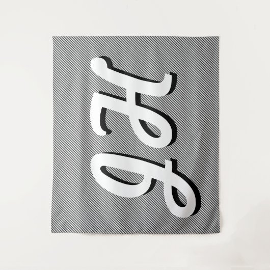 Dunne zwarte & witte strepen | Retrostyled Initial Wandkleed (Voorkant)