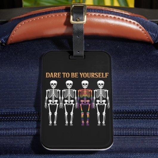 Durf jezelf te zijn Skeleton Schattige LGBT Pride  Bagagelabel (Voorkant Insitu 2)
