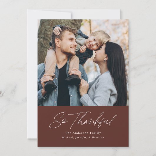 Dus Thankful Brown 2 Foto Thanksgiving Feestdagenkaart (Voorkant)