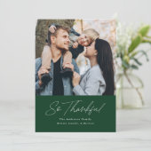 Dus Thankful Green 2 Foto Thanksgiving Feestdagenkaart (Staand voorkant)