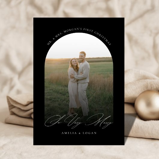 Dus zeer vrolijk zwart-wit boog Pas getrouwd foto Feestdagenkaart