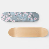 Dusk Pink Grayish Blue Cherry Blossom Monogram Persoonlijk Skateboard (Horizontaal)