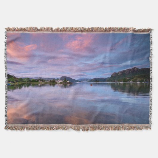 Dusk Sky Reflecties op Loch Carron Deken (Voorkant)